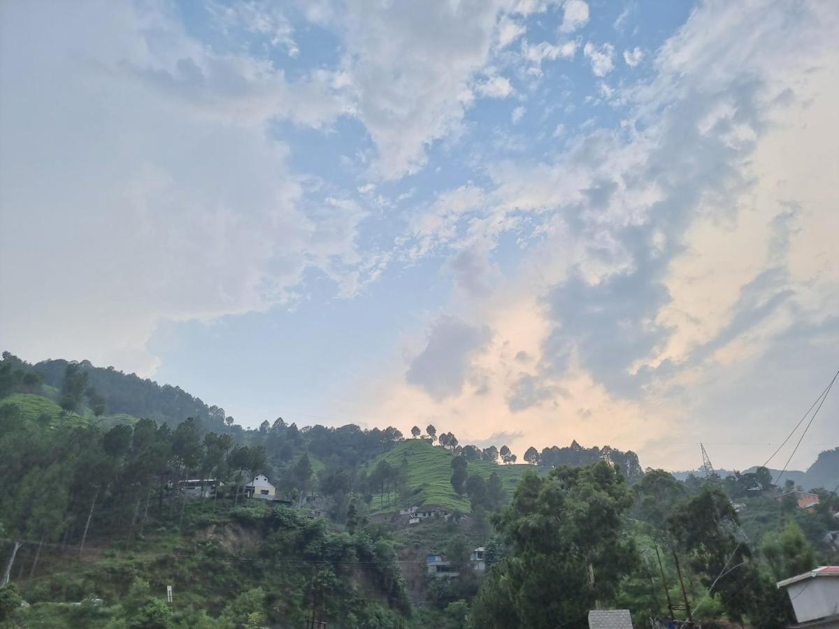 Srinagar Homes Muzaffarabad Esterno foto